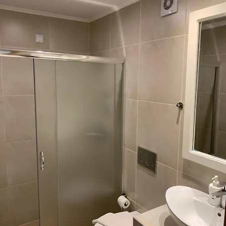 Aparthotel Luxury Ath