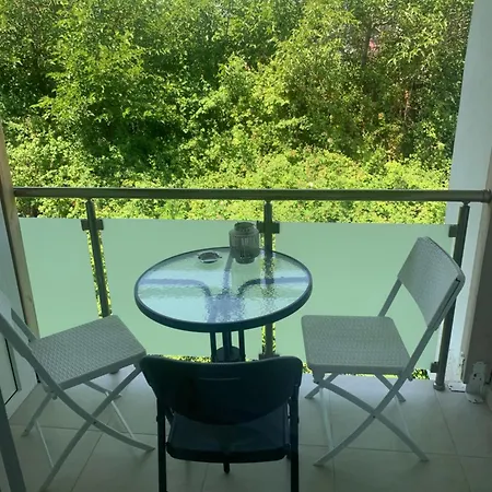 Athanasia And شقة فندقية