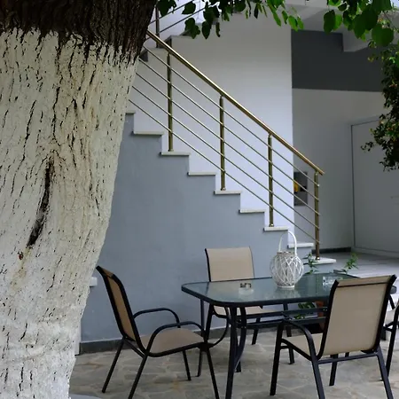 Luxury Ath Aparthotel *