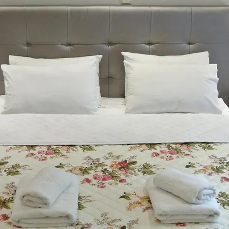 Aparthotel Luxury Ath *