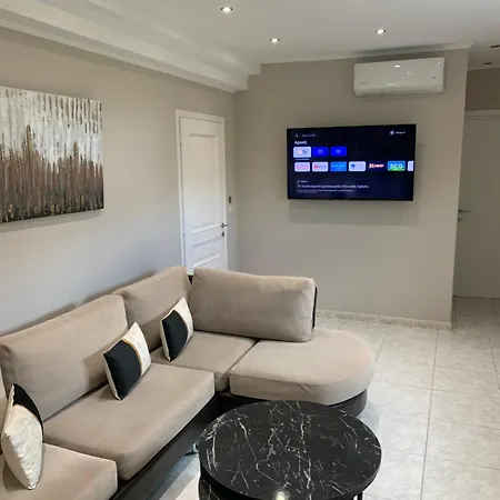 Athanasia And 4* لايميناس