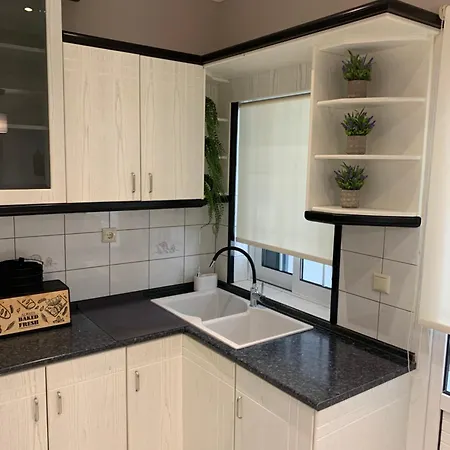 شقة فندقية Athanasia And لايميناس