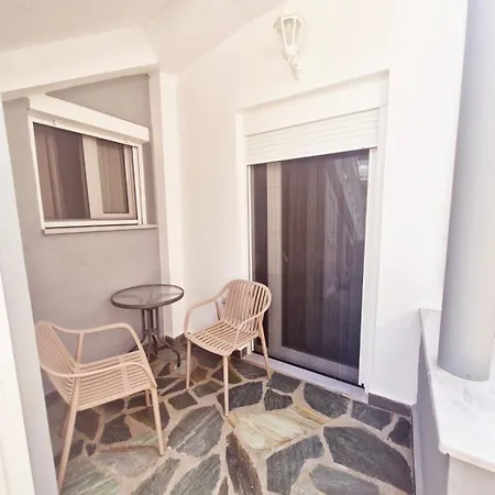 Hotel de apartamente Athanasia And 4*