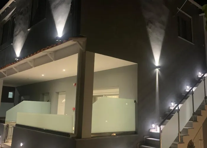 Apart-hotel Athanasia And 4*