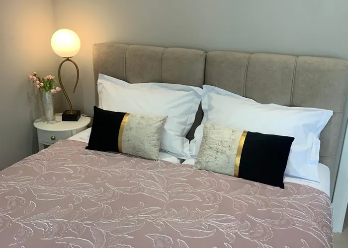 Apart-hotel Athanasia And